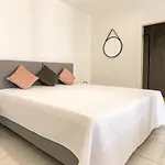 Mi Casa Es Su Casa Apartment *